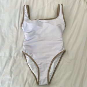 LainSnow Ocean Isle One Piece- Coconut 🥥 Size Large